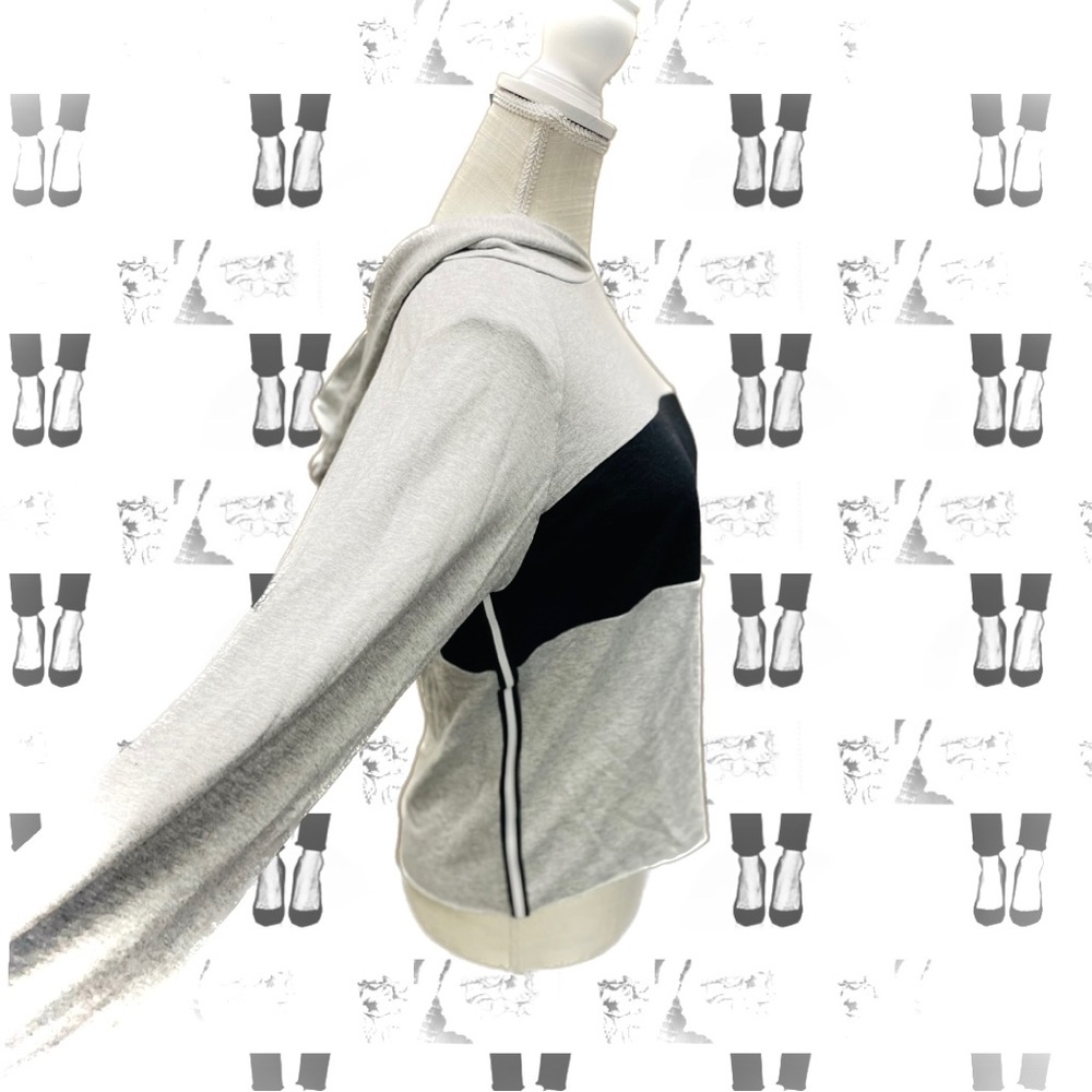 A FINE LINE | S | Crop Raw Hem Hoodie Pullover Bell Striped Colorblock Trim Top